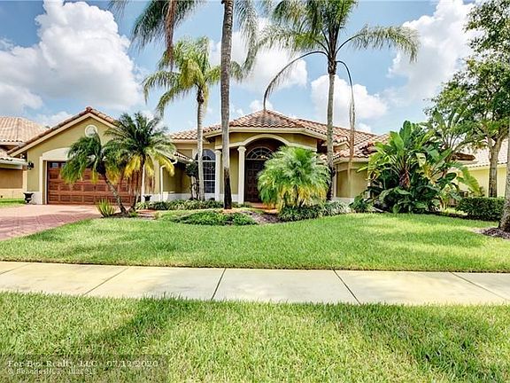 Home For Sale In Boca Isles