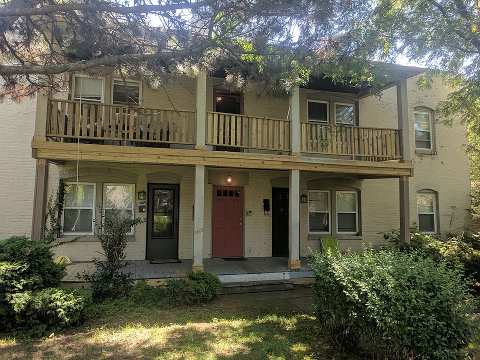 Outside of 4 unit bldg