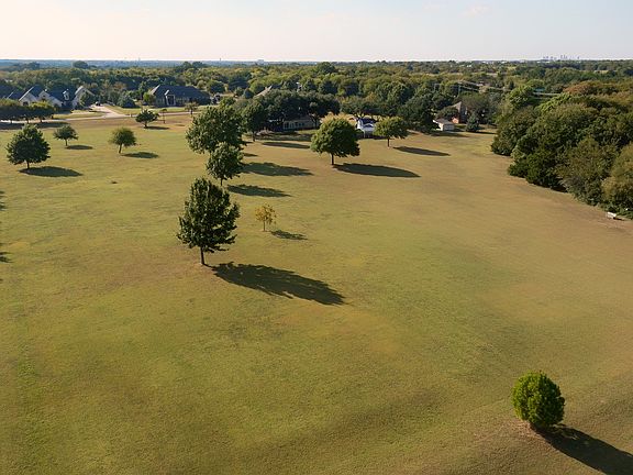 3rd image of Blackchamp Rd