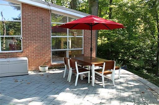 4th image of 33 Patton Dr