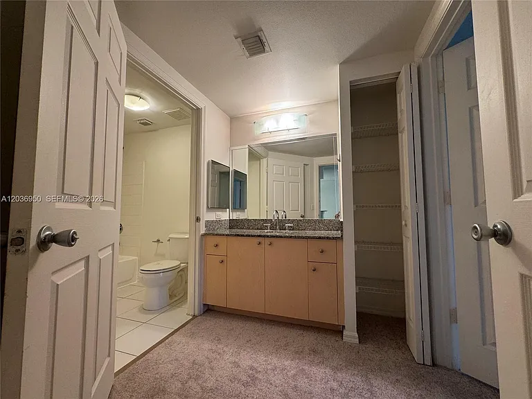 2492 Centergate Dr #102 — Photo 9