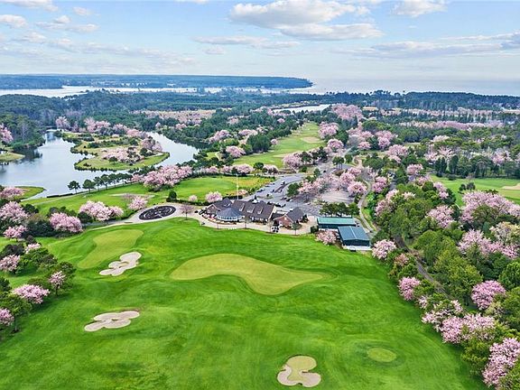 4th image of 162 Old Course Loop