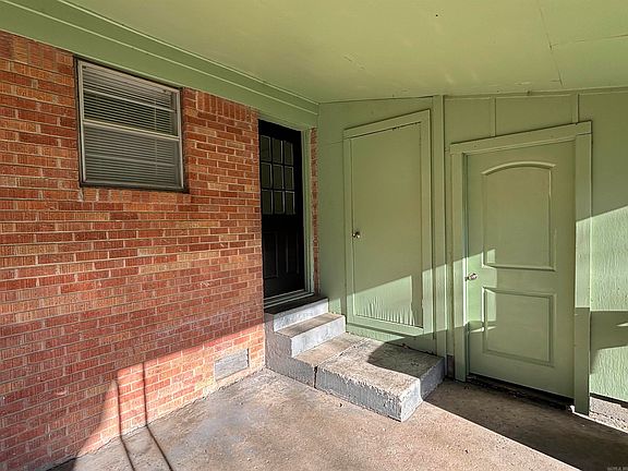 4th image of 1507 SW Maple St
