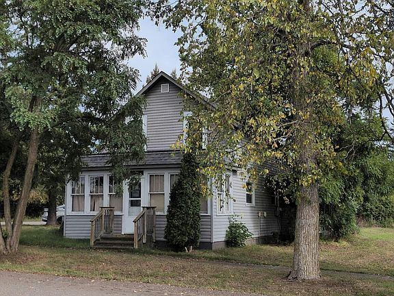 2nd image of 10558 Wisconsin Ave