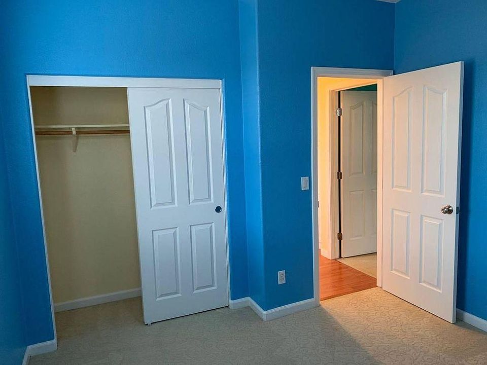 2nd image of 2658 Baton Rouge Dr