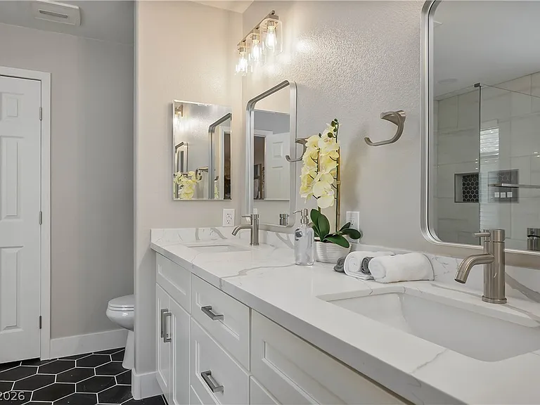 6990 W Richmar Ave — Photo 25