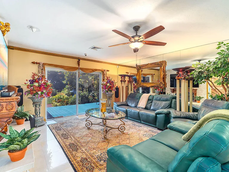 3817 Duck Ave — Photo 5