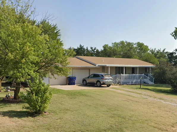 15820 NE Countryside Dr, Cheney, KS 67025
