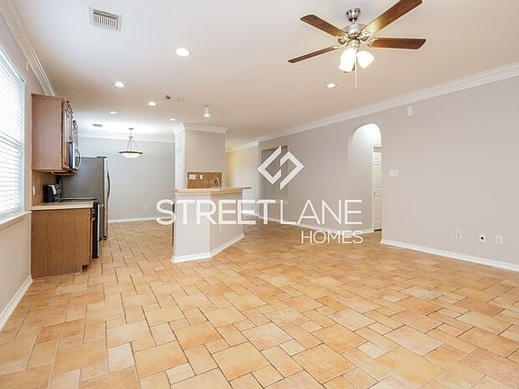 3rd image of 15523 Stiller Park Dr