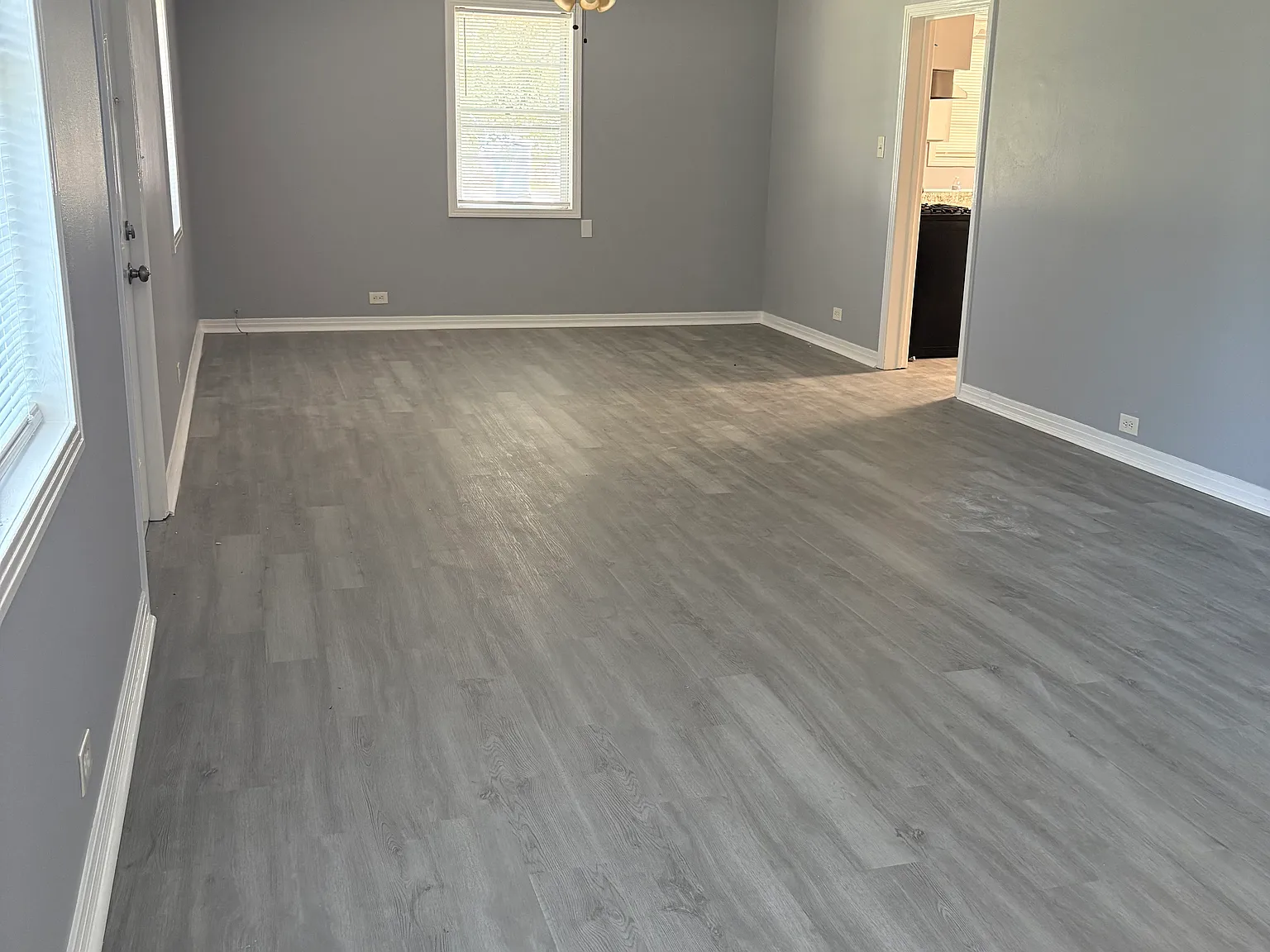 3 bed, 1593 sqft, $2,500 — Photo 4
