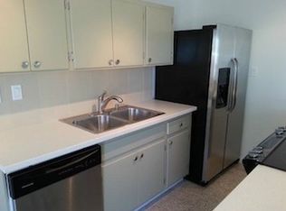 2010 NE 18th St APT 1, Fort Lauderdale, FL 33305