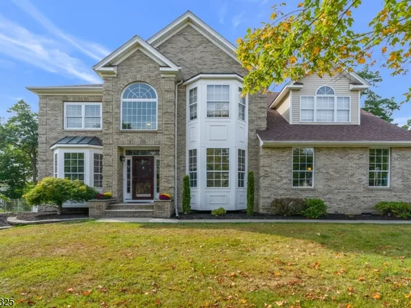 4 SAUNDERS LN, Mount Olive Twp., NJ 07840