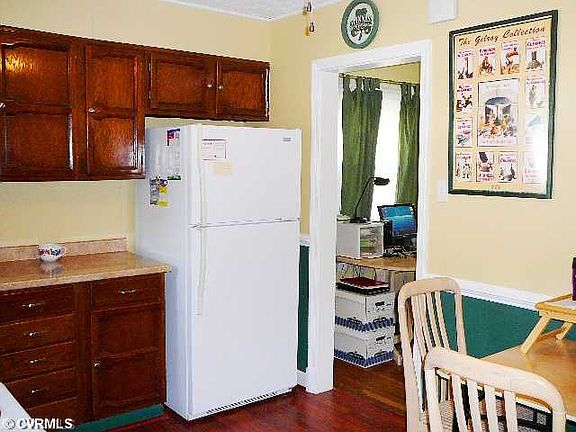 5th image of 2406 Lincoln Ave