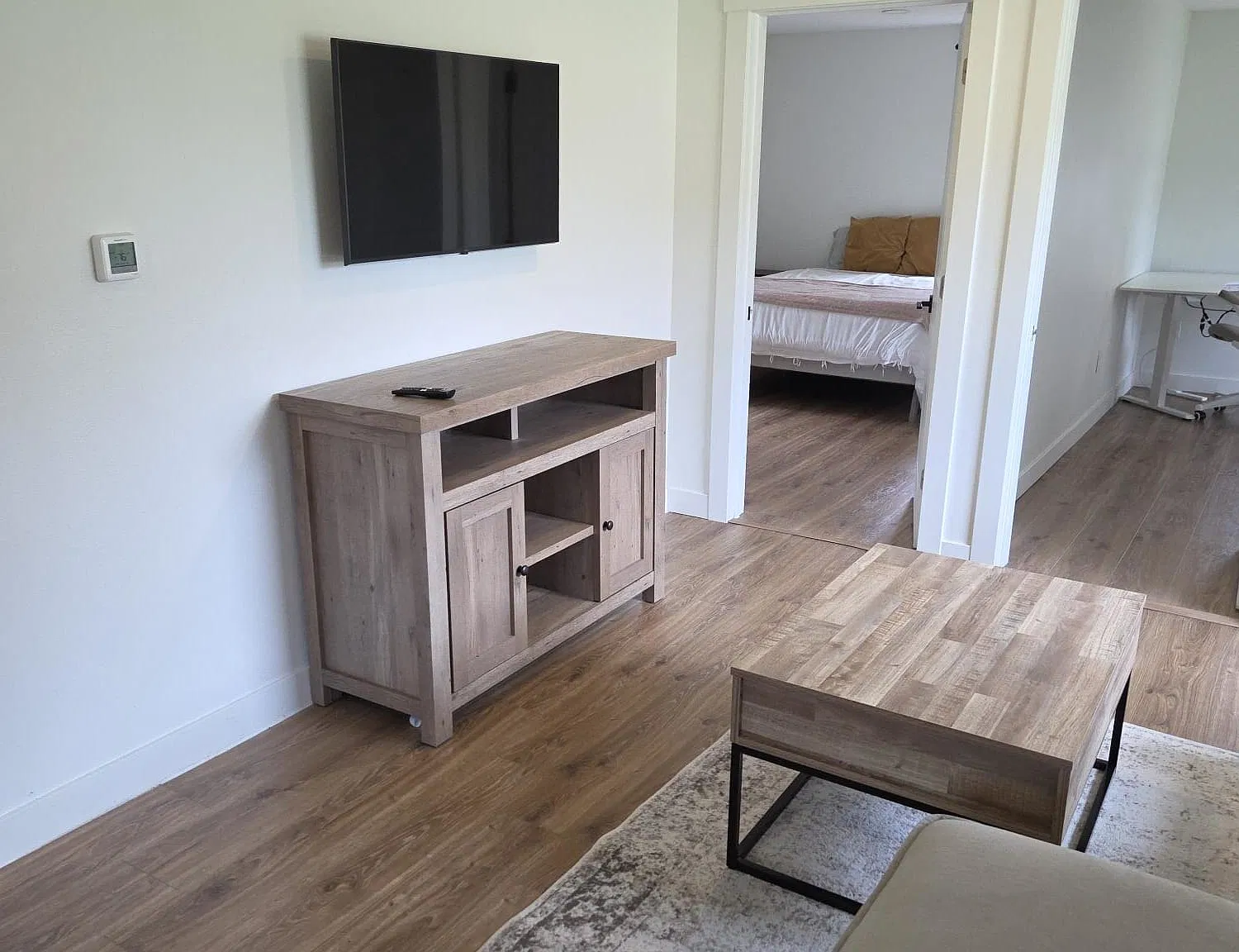 1 bed, $2,100 — Photo 4