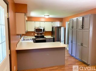 100 North St, Hudson, WI 54016