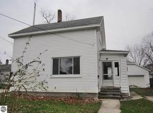 7 Filer St, Manistee, MI 49660