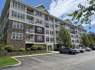 10 Braemoor Woods Rd APT 104, Salem, NH 03079