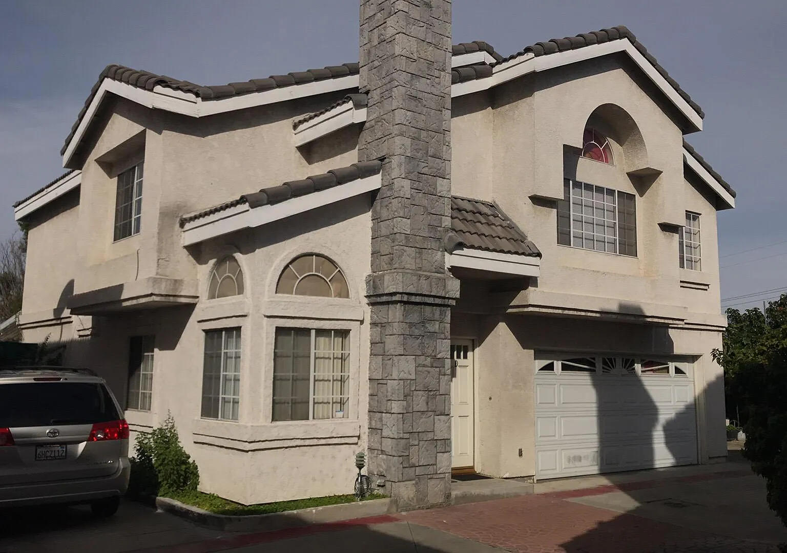 9835 Rio Hondo Pkwy — Photo 1