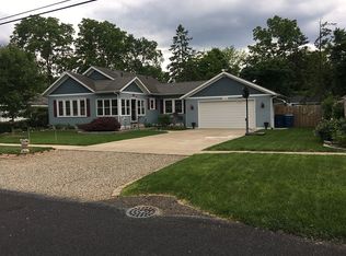 1103 Ira Ave, Kalamazoo, MI 49048