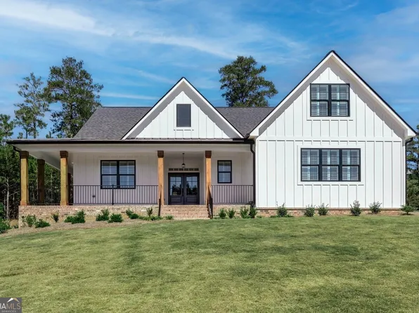 995 Oxford Rd, Ball Ground, GA 30107