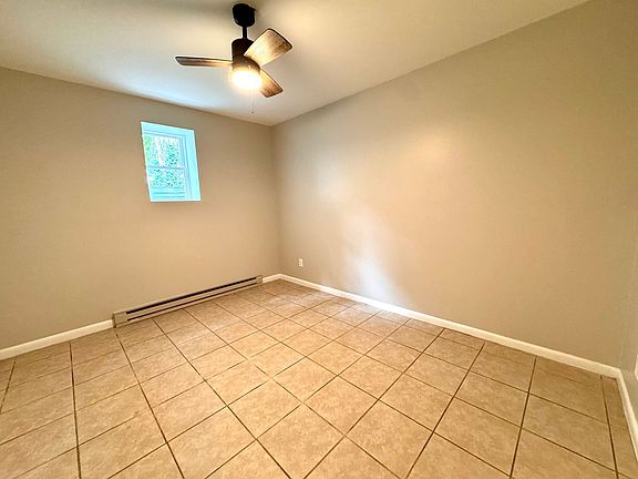 5th image of 337B Maple Ln