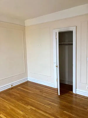 Sold by Gelfand Realty Inc | media 17