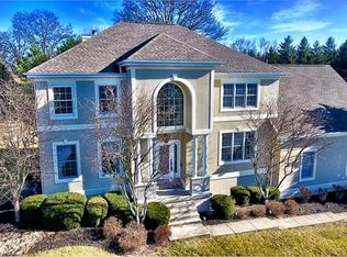 110 Aaron Woods Ct, Wheeling, WV 26003