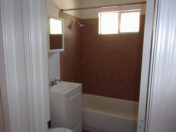 4th image of 5057 Muir Ave #5057