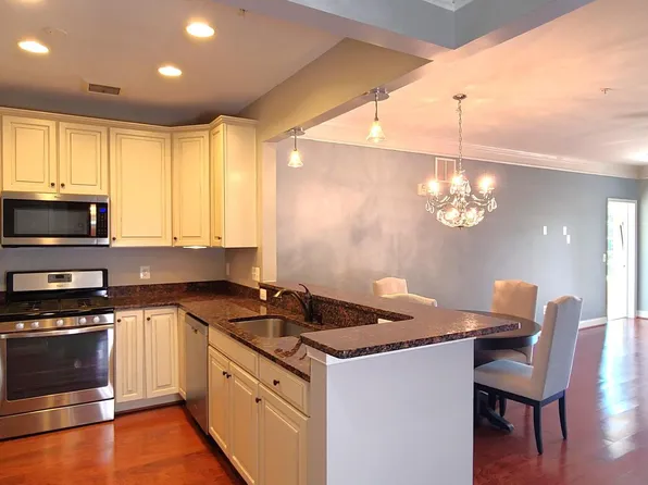 8511 Coltrane Ct Unit 404, Ellicott City, MD 21043