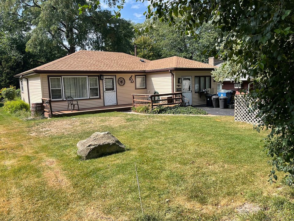 1st image of 11920 S 74th Ave