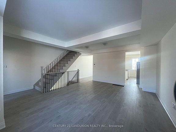 3rd image of 17 McConaghy Ct
