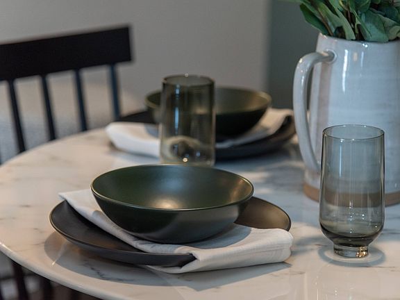 Apartment Dining