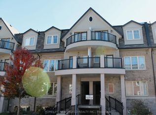 11 Eaton Park Ln #15, Toronto, ON M1W 0A5