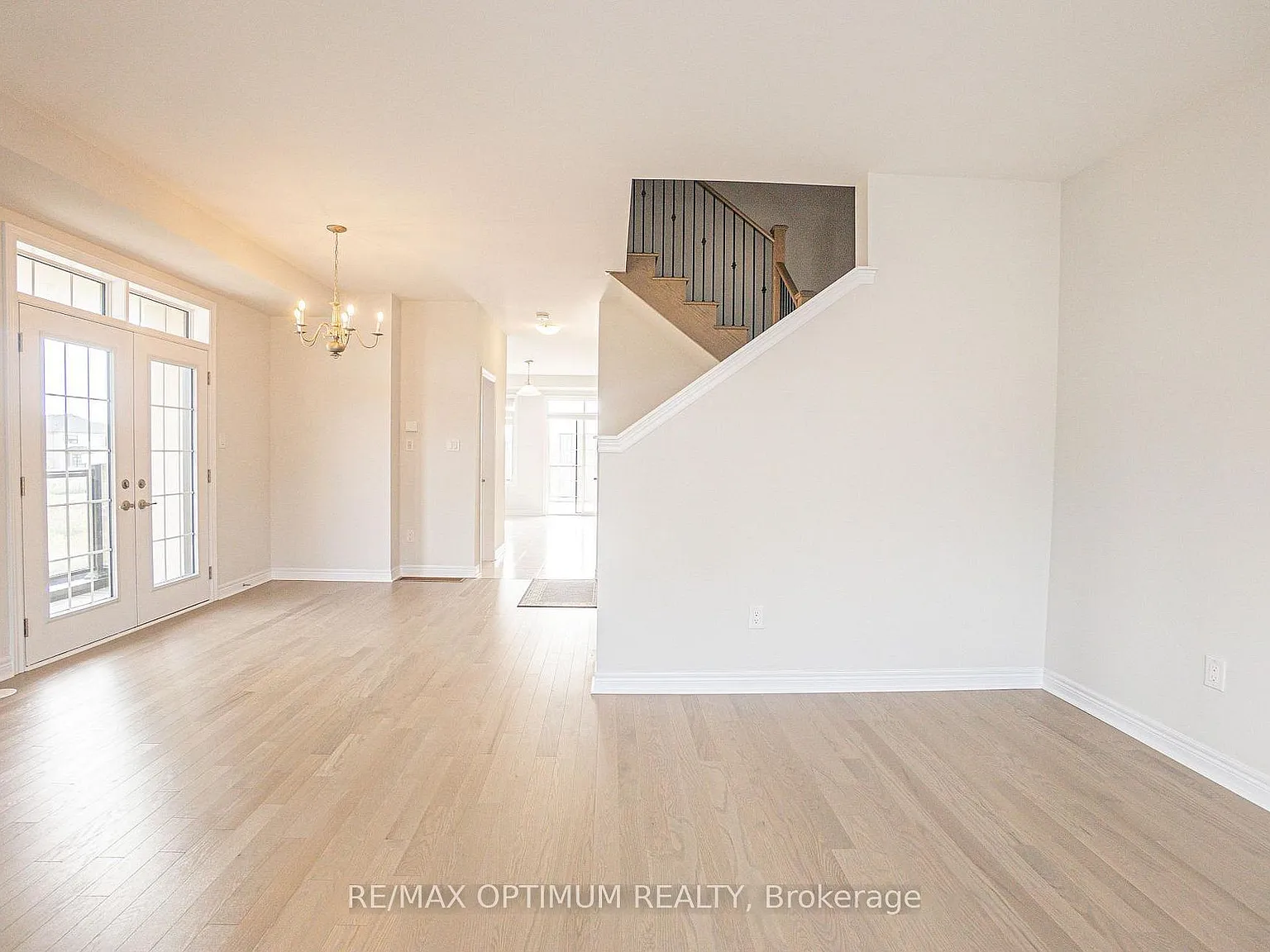 4 bed, $3,300 — Photo 4