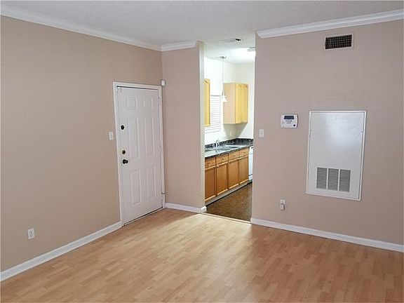 5th image of 12166 Metric Blvd APT 123