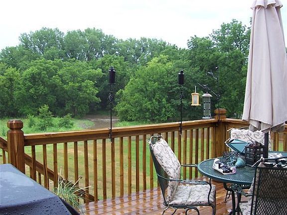 5th image of 527 Hillbrook Dr
