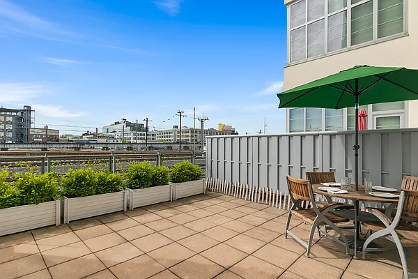 Sold by Compass | media 9