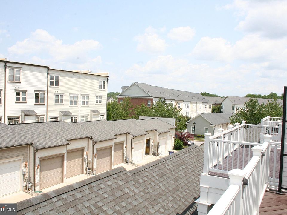 2nd image of 8931 Tawes St