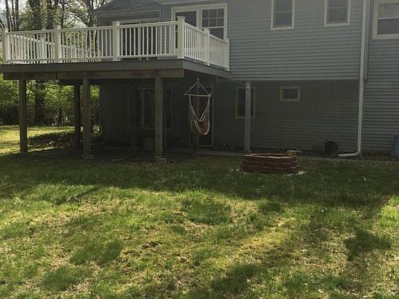 5th image of 13 Apple Blossom Ct