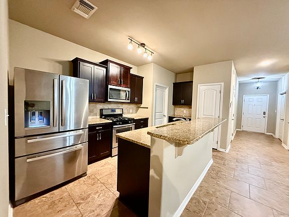 5th image of 111 Flint Rock Ct