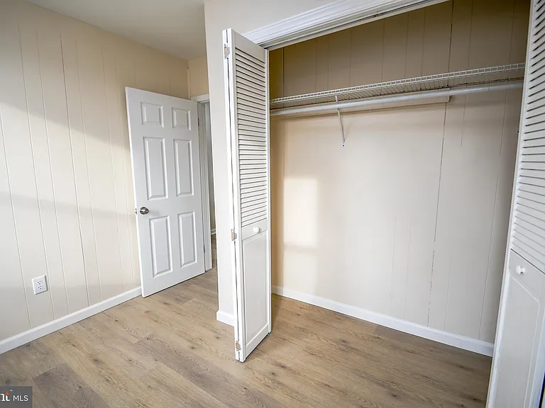 3817 Dennison Ave — Photo 16