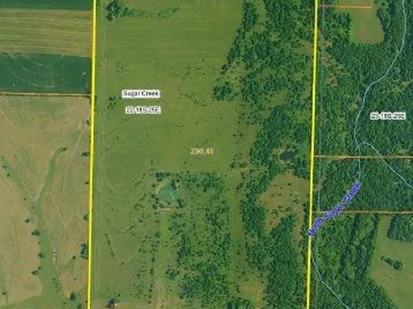 3316 W 367th St, Louisburg, KS 66053