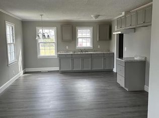 122 E Pine St, Kershaw, SC 29067