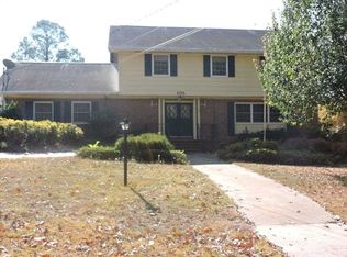 105 Chestnut Rd, Warner Robins, GA 31088