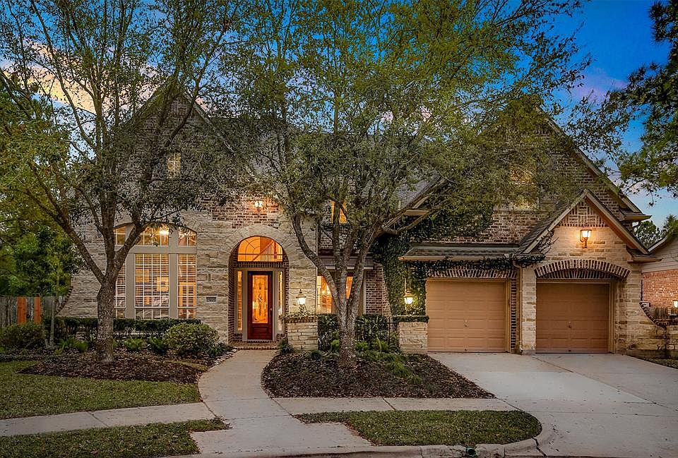 1st image of 25603 Broadcrest Ct