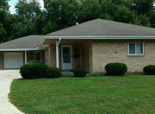 218 N 2nd St APT B, Waterville, OH 43566