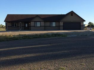 250 Country Club Cir, Spring Creek, NV 89815