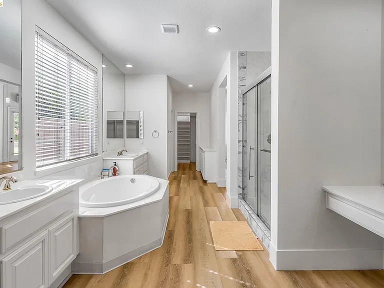 5003 Nortonville Ct — Photo 30
