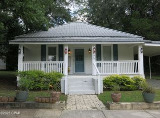405 E Evans Ave, Bonifay, FL 32425