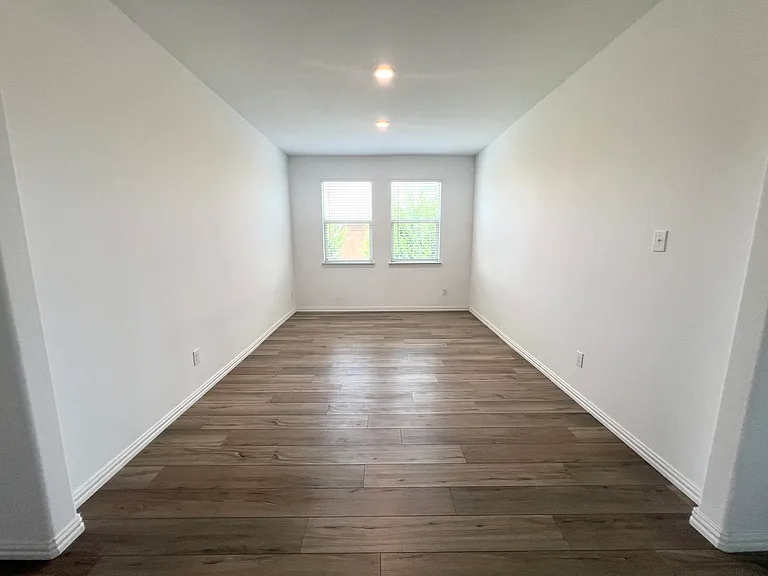 1201 Ipkiss Ave — Photo 9